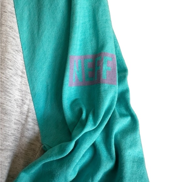 DISNEY NEFF MINNIE MOUSE LONG SLEEVE WOMANS T- SHIRT SZ LARGE - Picture 3 of 11